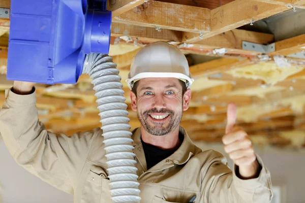 How a Licensed HVAC Contractor Sandy Ensures Quality Workmanship